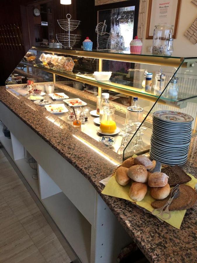 Hotel Cafe Meynen Bad Münder am Deister Εξωτερικό φωτογραφία